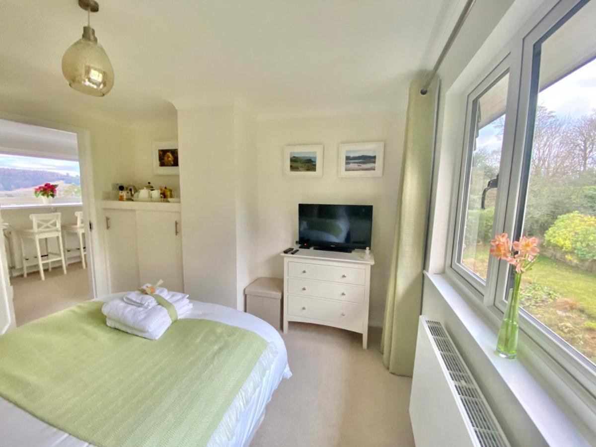 Ranmore Rise Retreat In The Surrey Hills ドーキング エクステリア 写真