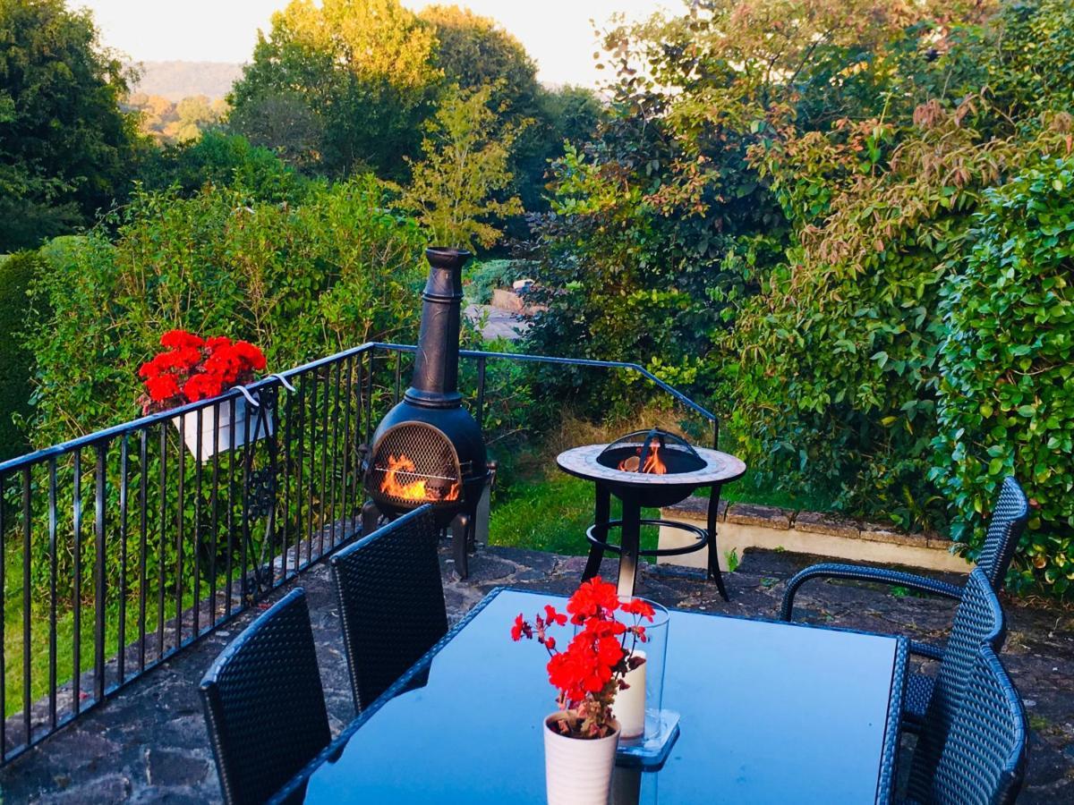 Ranmore Rise Retreat In The Surrey Hills ドーキング エクステリア 写真