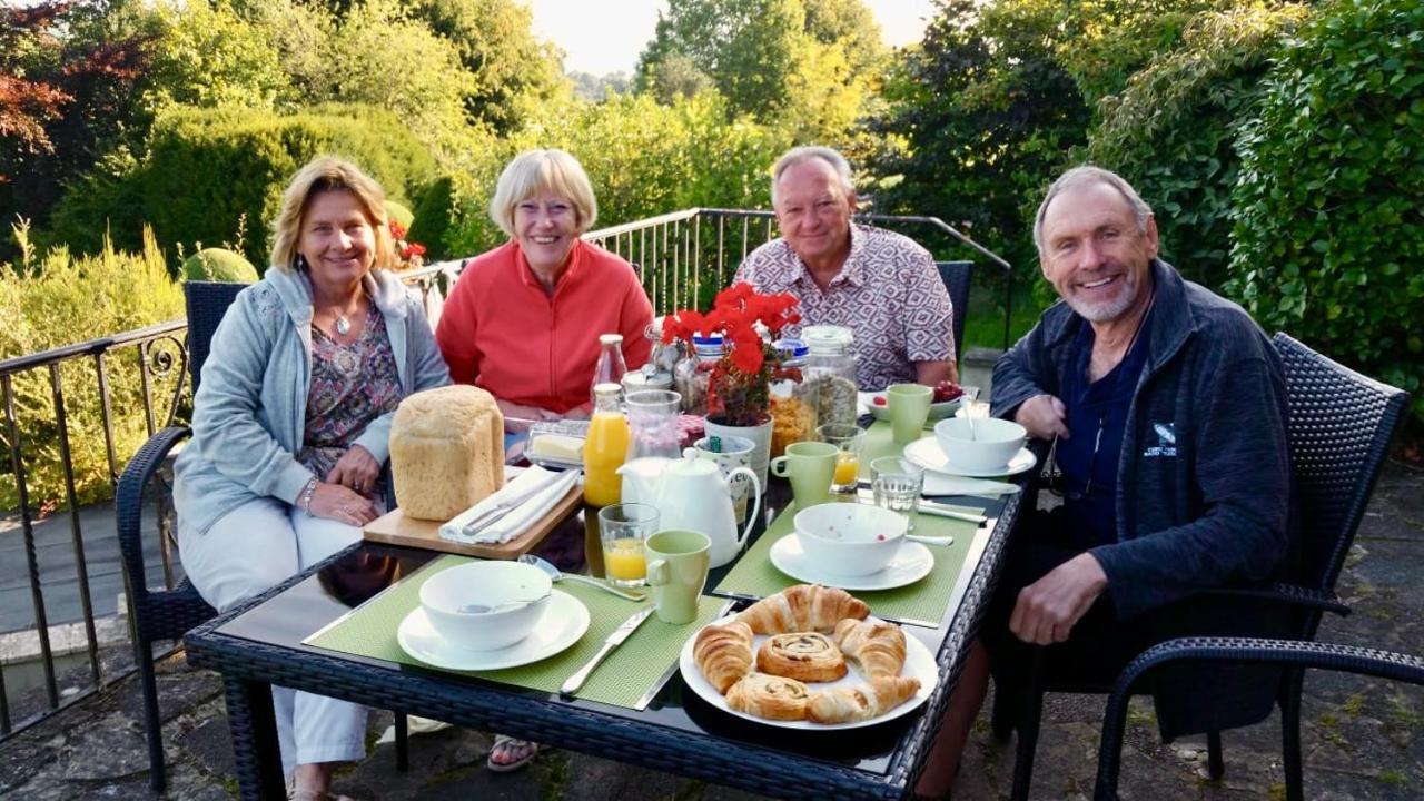 Ranmore Rise Retreat In The Surrey Hills ドーキング エクステリア 写真